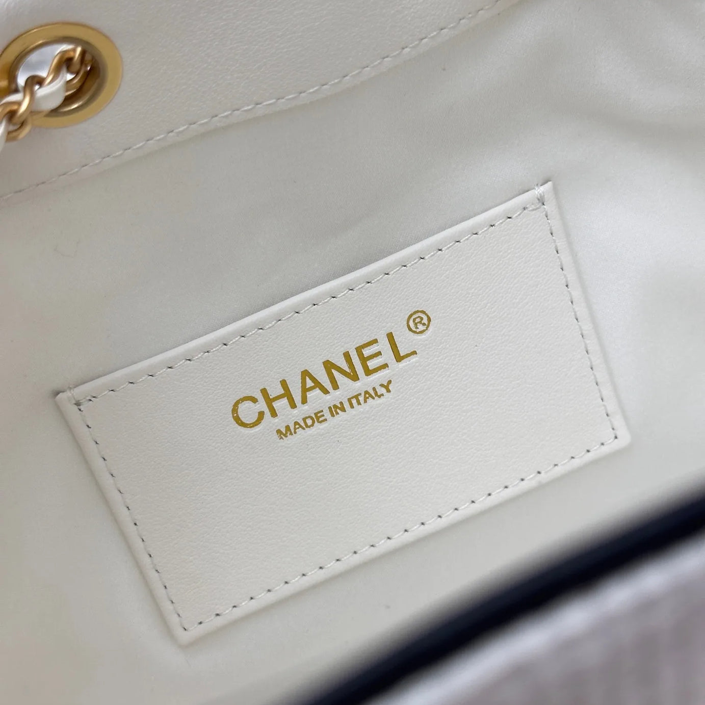 CC 25 PEQUEÑO BLANCA RAFFIA