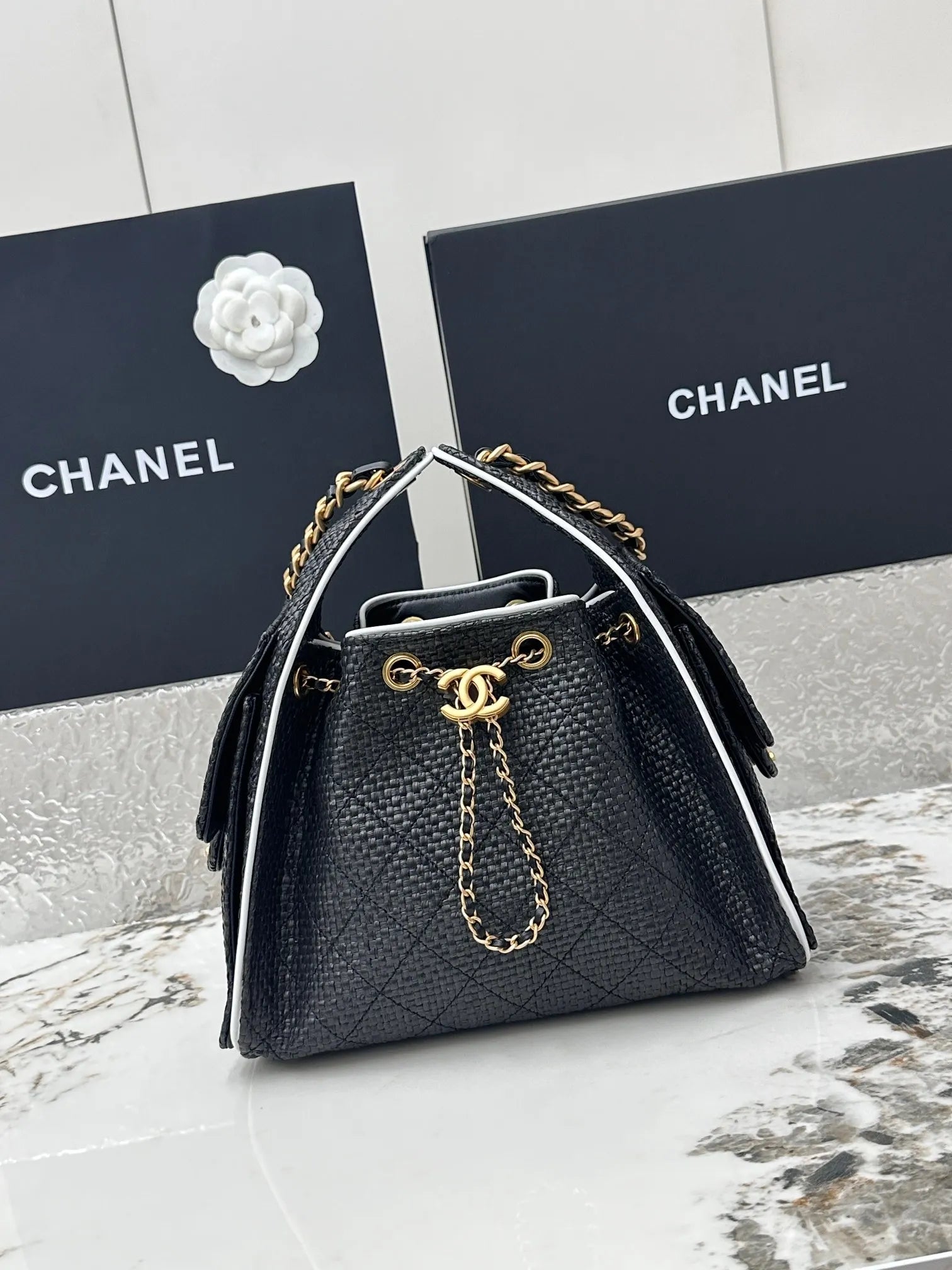 CC 25 PEQUEÑO RAFFIA NEGRO