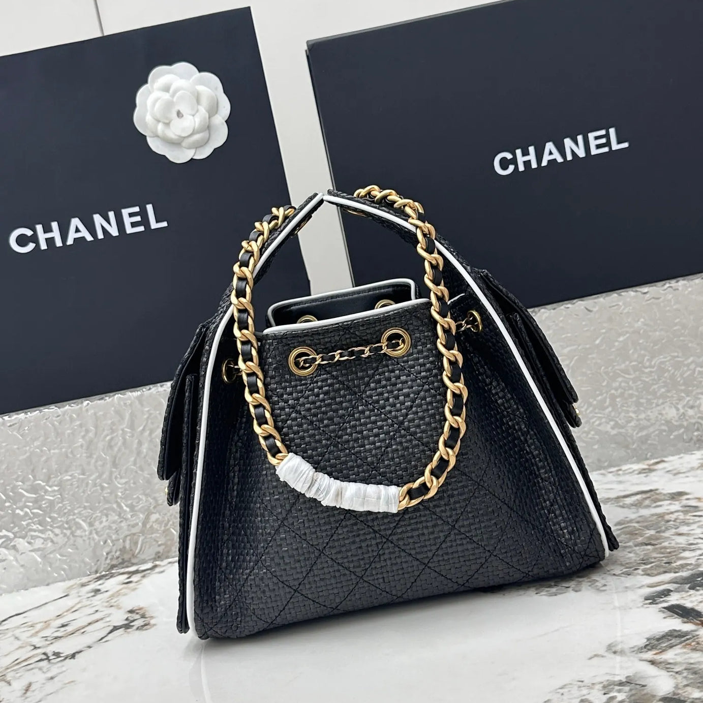 CC 25 PEQUEÑO RAFFIA NEGRO