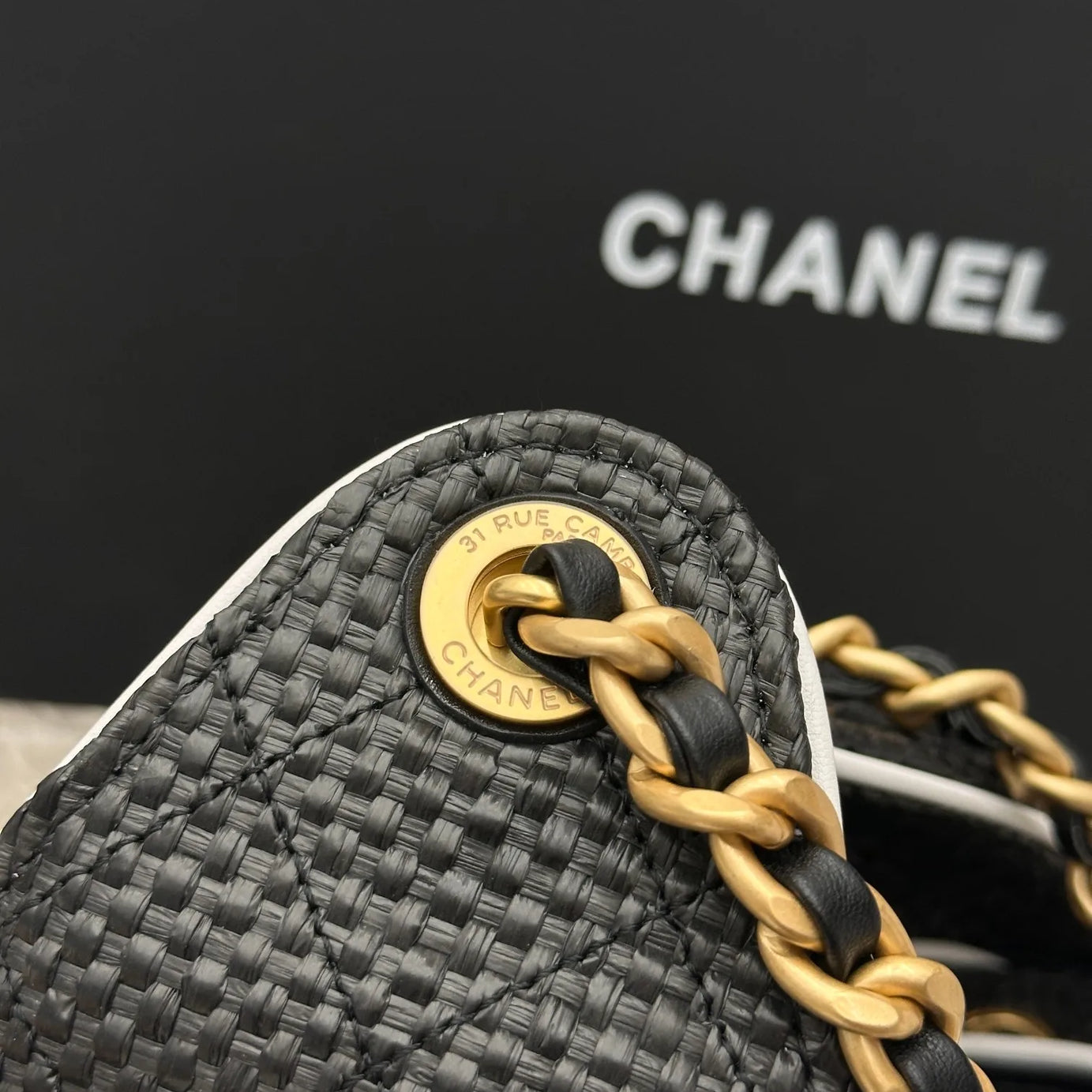 CC 25 PEQUEÑO RAFFIA NEGRO