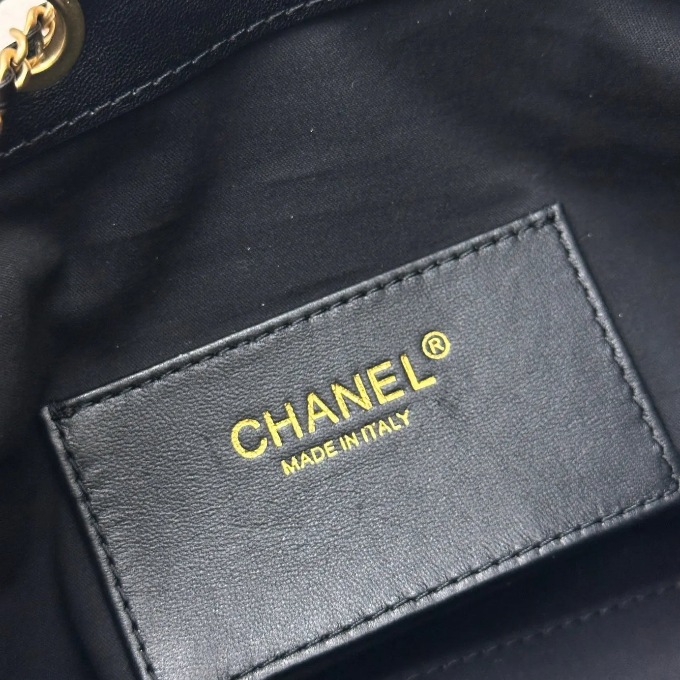 CC 25 PEQUEÑO RAFFIA NEGRO