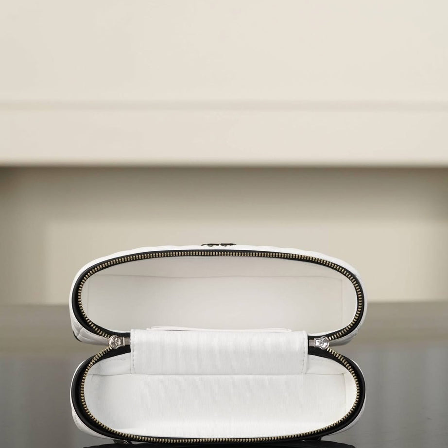 CC VANITY BLANCO
